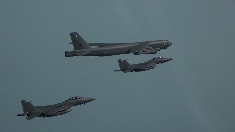 كوريا الجنوبية تجري تدريبات جوية مع الولايات المتحدة تشمل القاذفة B-52H