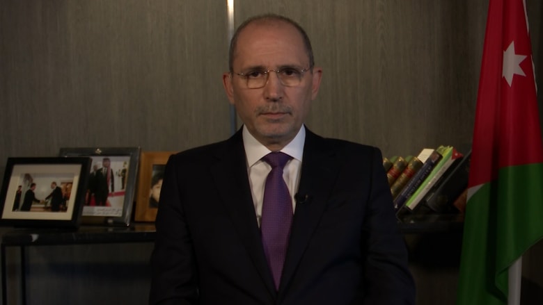 وزير خارجية الأردن لـCNN: ما نراه على الحدود اللبنانية رد فعل على ما حدث في الأقصى