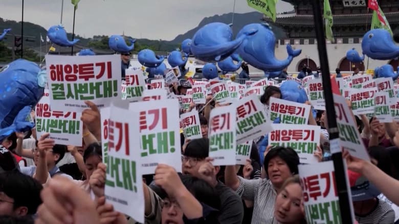 "شريرة ومعادية للإنسانية".. خطة اليابان لتصريف مياه فوكوشيما النووية تثير انتقادات