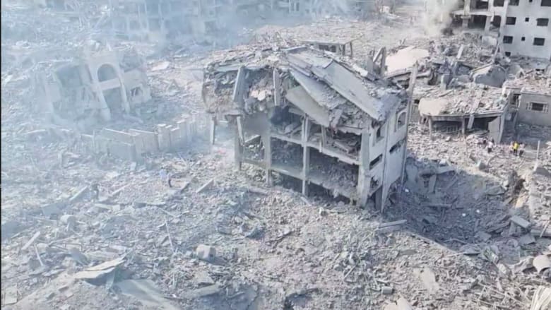 أحياء سويت بالأرض.. شاهد الدمار الهائل الذي حل بغزة بعد الغارات الإسرائيلية