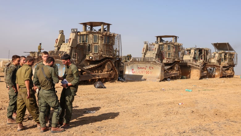 الجيش الإسرائيلي يكشف عن عدد فتحات الأنفاق التي اكتشفها ودمرها في غزة