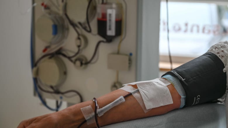 ما هي فوائد التبرع بالدم للمتبرع والمتلقي؟