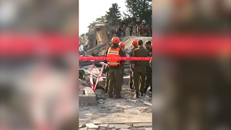 صاروخ إيراني يخترق دفاعات إسرائيل ويحوّل كنيسًا إلى أنقاض.. شاهد آثار الضربة