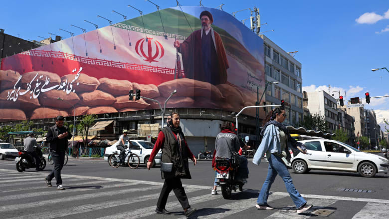 مع تسارع وتيرة الدبلوماسية.. أين المرشد الأعلى لإيران؟