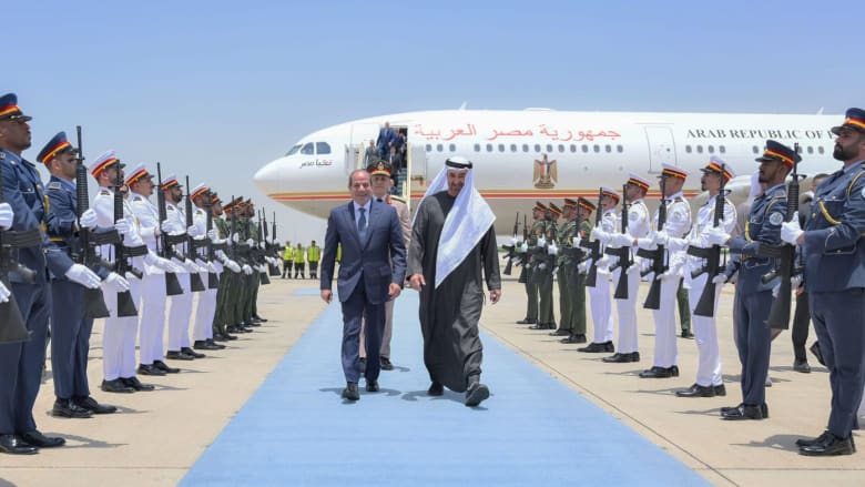 السيسي خلال لقاء محمد بن زايد في أبوظبي: "ما يمس الإمارات يمس مصر"