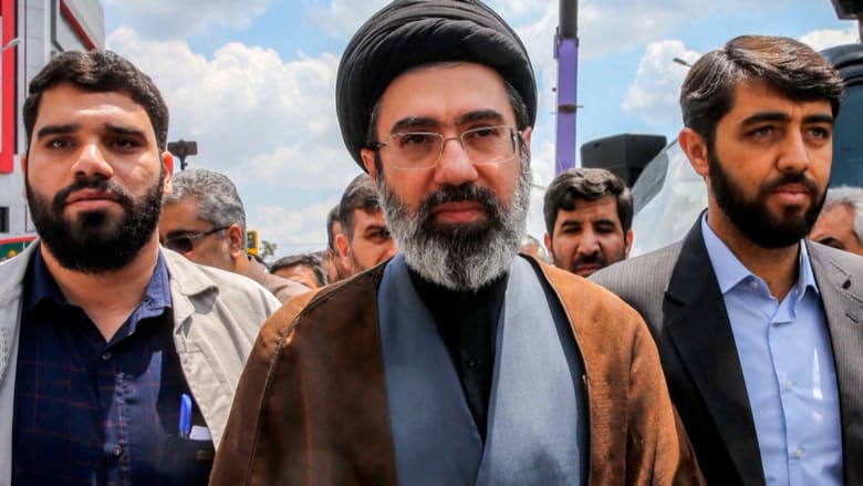 ظل منخرطاً بشكل كبير خلف الكواليس.. إليك أحدث ما نعمله من مصادر عن مجتبى خامنئي