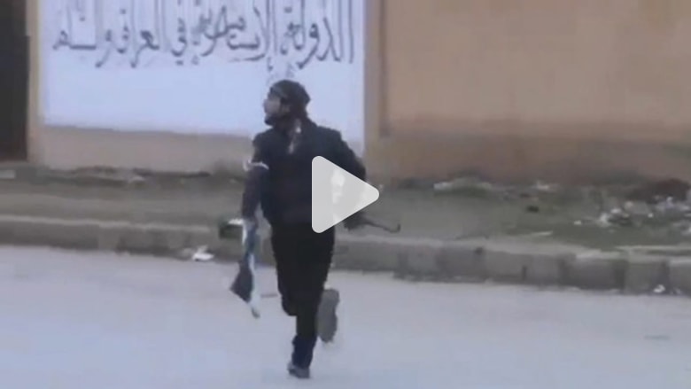 فيديو لسيطرة الجبهة الاسلامية على مقرات داعش فيديو لسيطرة الجبهة الاسلامية على مقرات داعش