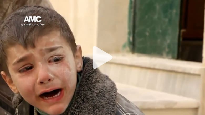 بالفيديو.. مأساة عائلة فقدت أفرادها بعد قصف حلب بالفيديو.. مأساة عائلة فقدت أفرادها بعد قصف حلب