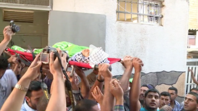 فتى أمريكي فلسطيني عاد إلى الضفة ليتعلم دينه فوجد الموت برصاص الاحتلال في انتظاره فتى أمريكي فلسطيني عاد إلى الضفة ليتعلم دينه فوجد الموت برصاص الاحتلال في انتظاره