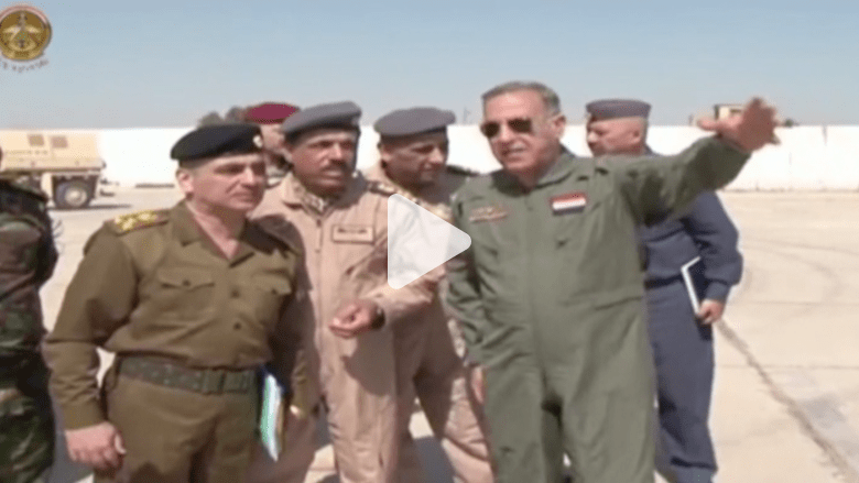بالفيديو.. وزير الدفاع العراقي يشرف على الضربات ضد داعش بتكريت بالفيديو.. وزير الدفاع العراقي يشرف على الضربات ضد داعش بتكريت