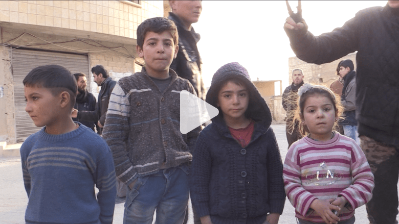 حصريا عبر عدسة CNN: الطريق إلى حلب الصامدة في وجه الدمار الشامل والقتال الدامي.. الاستسلام غير وارد حصريا عبر عدسة CNN: الطريق إلى حلب الصامدة في وجه الدمار الشامل والقتال الدامي.. الاستسلام غير وارد