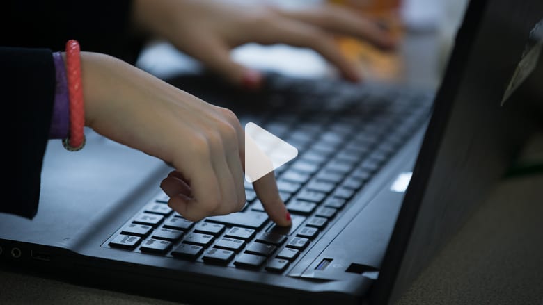 ما هي التحديات التي تواجهها اللغة العربية في عصر التكنولوجيا؟ ما هي التحديات التي تواجهها اللغة العربية في عصر التكنولوجيا؟