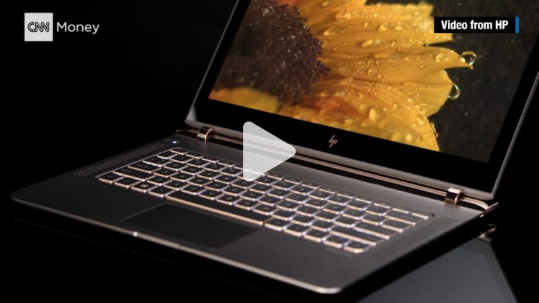 HP تكشف عن أنحف لابتوب في التاريخ .. وزنه أقل من 1.13 كيلوغراماً HP تكشف عن أنحف لابتوب في التاريخ .. وزنه أقل من 1.13 كيلوغراماً