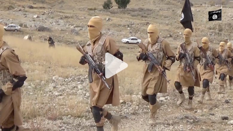 منشقون عن داعش بأفغانستان لـCNN: التنظيم يحب قطع الرؤوس والطائرات الأمريكية تقوم بعمل جيد ضدهم منشقون عن داعش بأفغانستان لـCNN: التنظيم يحب قطع الرؤوس والطائرات الأمريكية تقوم بعمل جيد ضدهم