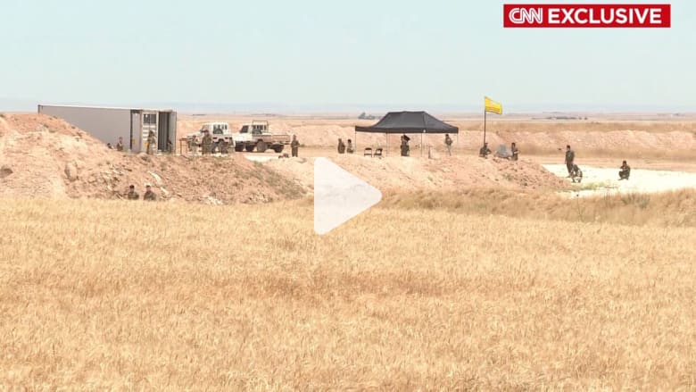 فيديو تنفرد به CNN من شمال سوريا: مستشارون أمريكيون يدربون قوات سورية لقتال داعش فيديو تنفرد به CNN من شمال سوريا: مستشارون أمريكيون يدربون قوات سورية لقتال داعش