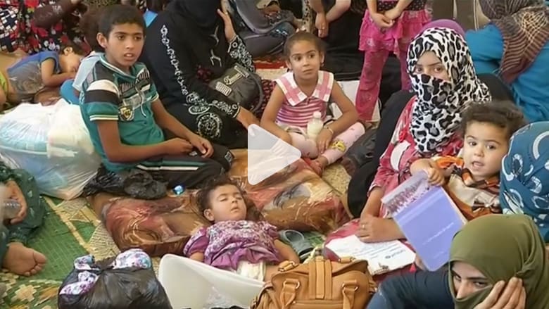 المدنيون عالقون وسط القتال في الفلوجة و”داعش” يستخدمهم دروعا بشرية المدنيون عالقون وسط القتال في الفلوجة و”داعش” يستخدمهم دروعا بشرية