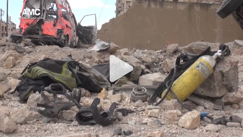 أكثر من 120 قتيلا في عشرات الغارات الجوية على حلب أكثر من 120 قتيلا في عشرات الغارات الجوية على حلب