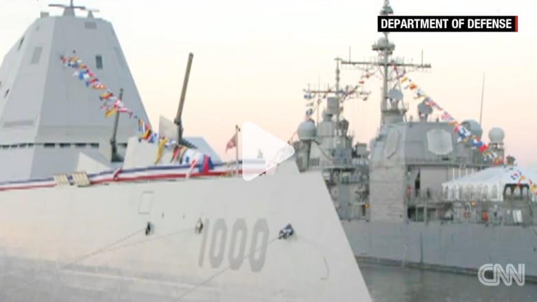 شاهد.. البحرية الأمريكية تدشن أحدث وأقوى سفنها USS Zumwalt شاهد.. البحرية الأمريكية تدشن أحدث وأقوى سفنها USS Zumwalt