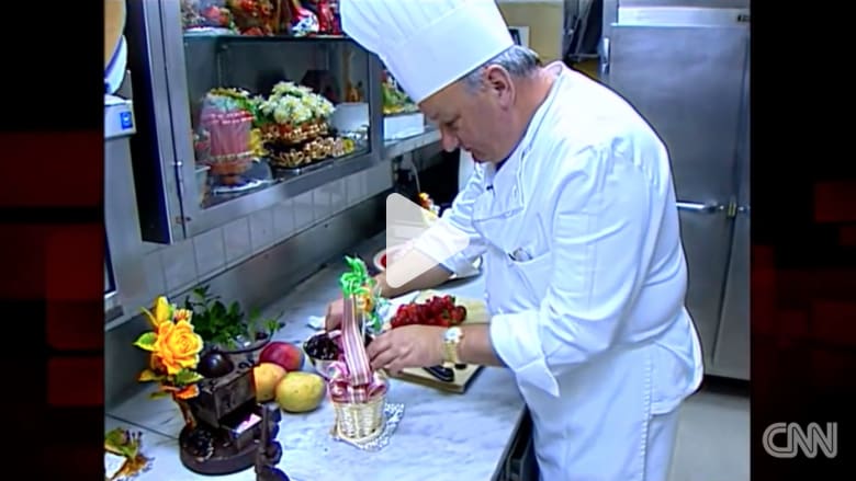 طباخ الرئيس.. من يحضر طعام البيت الأبيض؟ طباخ الرئيس.. من يحضر طعام البيت الأبيض؟