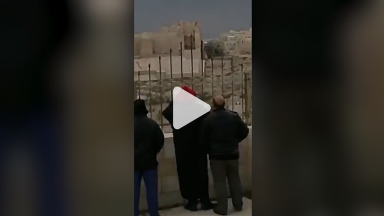 الأردن: انتهاء العملية الأمنية في قلعة الكرك بمقتل "جميع الإرهابيين" الأردن: انتهاء العملية الأمنية في قلعة الكرك بمقتل "جميع الإرهابيين"