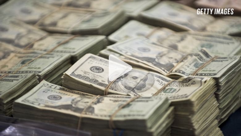 كيف تستفيد عصابات المخدرات من الاتجار بالبشر؟ كيف تستفيد عصابات المخدرات من الاتجار بالبشر؟