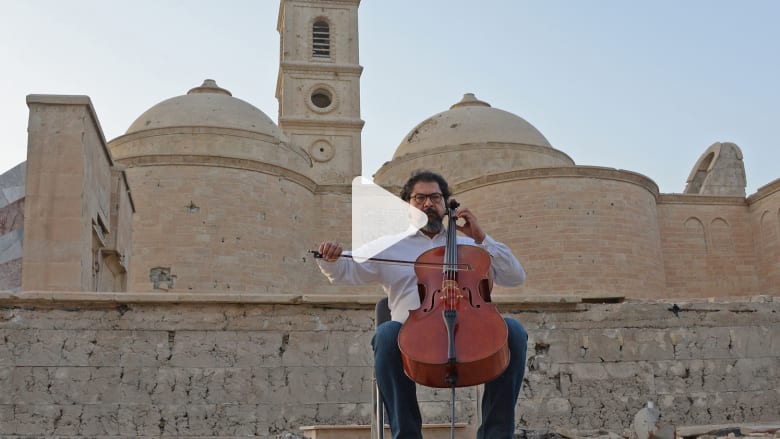 ألحان مايسترو عراقي ترمم دمار الحرب في الموصل ألحان مايسترو عراقي ترمم دمار الحرب في الموصل