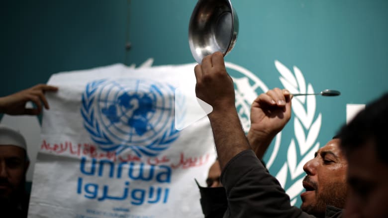 أمريكا توقف تمويل "الأنروا" والوكالة تبحث عن بدائل أمريكا توقف تمويل "الأنروا" والوكالة تبحث عن بدائل