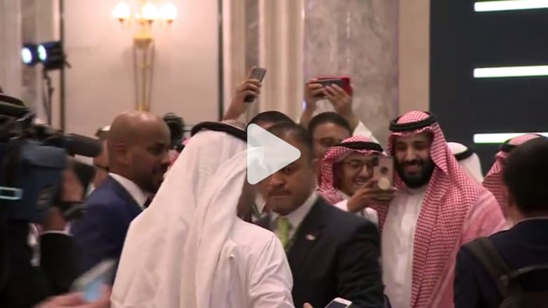 شاهد.. ولي العهد السعودي يشارك في منتدى قمة الاستثمار شاهد.. ولي العهد السعودي يشارك في منتدى قمة الاستثمار