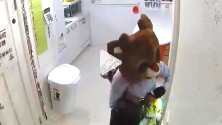 181224075429-rudolph-thief-super-169.jpg 181224075429-rudolph-thief-super-169.jpg