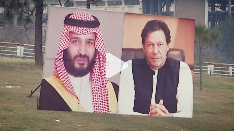محمد بن سلمان يبدأ جولة بآسيا.. ومراسم استقبال ضخمة بباكستان محمد بن سلمان يبدأ جولة بآسيا.. ومراسم استقبال ضخمة بباكستان