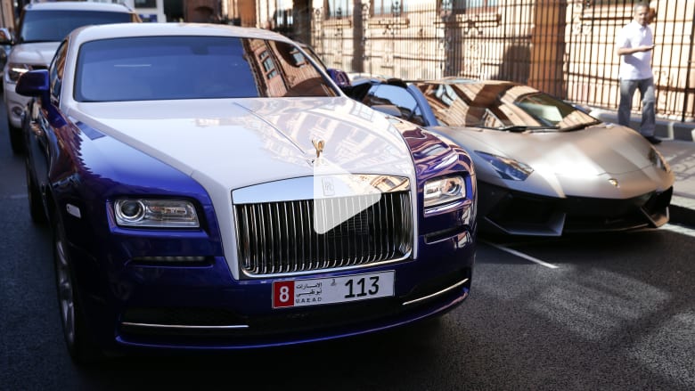 هل تبقى السيارات الخاصة الخيار الأول لتنقل سكان الإمارات؟ هل تبقى السيارات الخاصة الخيار الأول لتنقل سكان الإمارات؟