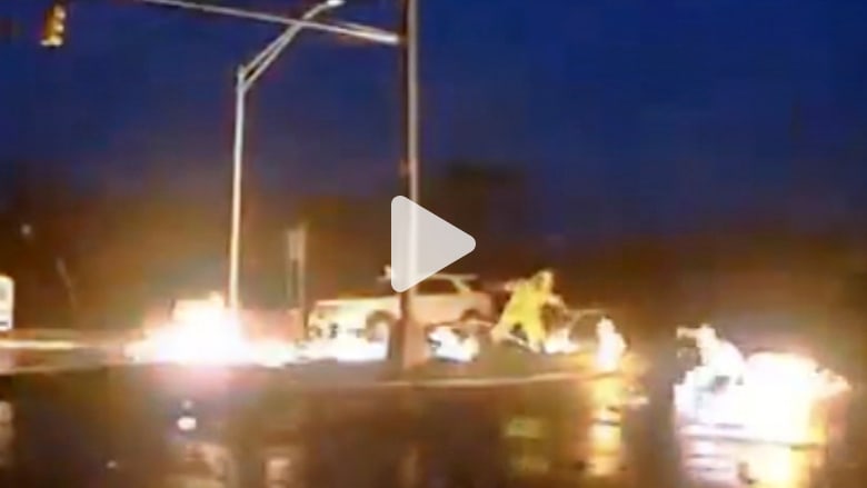 190417085037-nj-utility-worker-power-line-close-call-1.jpg 190417085037-nj-utility-worker-power-line-close-call-1.jpg