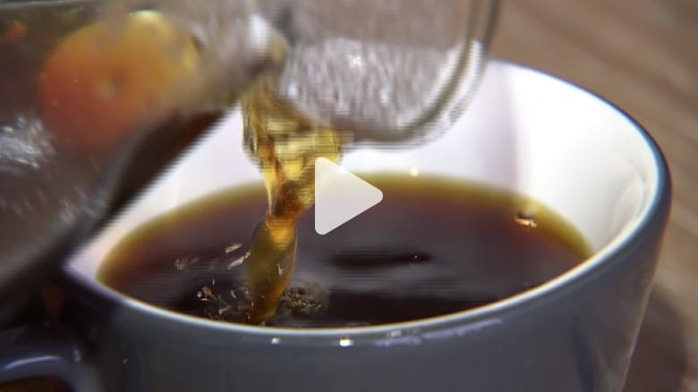 طعمه مثل الفاكهة.. هل هذا أغلى فنجان قهوة في العالم؟ طعمه مثل الفاكهة.. هل هذا أغلى فنجان قهوة في العالم؟