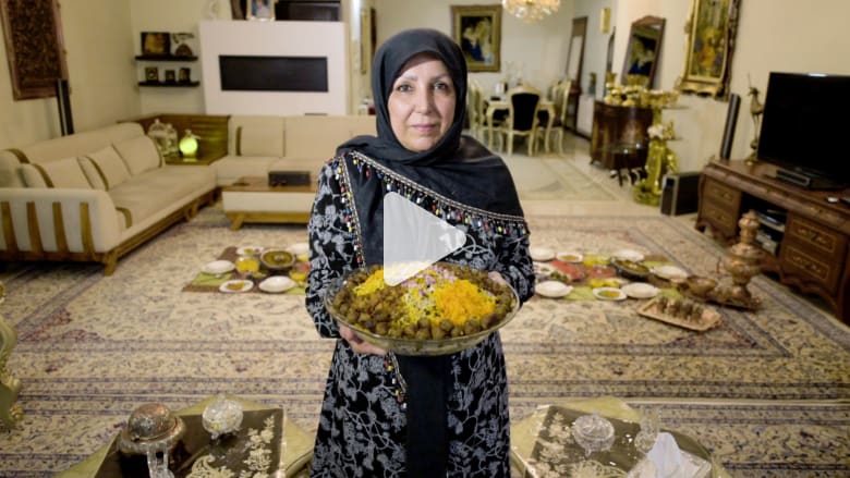 ما هو الطبق الأساسي على مادة إفطار رمضان في إيران؟ ما هو الطبق الأساسي على مادة إفطار رمضان في إيران؟