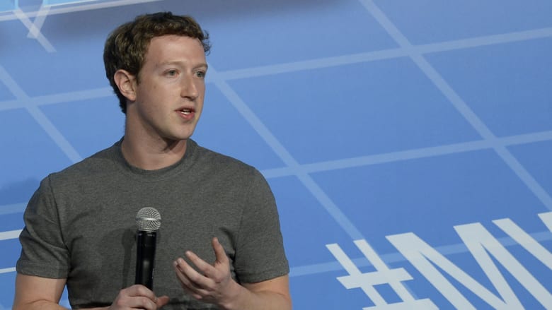 فيسبوك تتحدث عن تفاصيل استحواذها على واتساب خلال المؤتمر العالمي للجوال