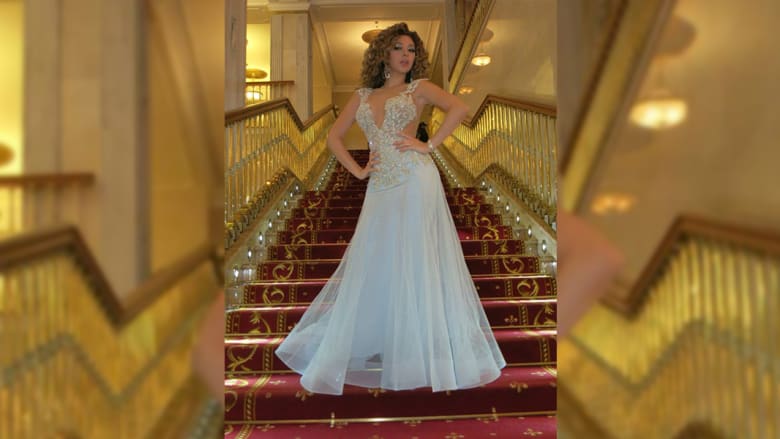 فستان "جريء" لميريام فارس يثير الجدل على انستغرام