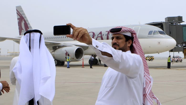 مطار الدوحة الجديد الذي تكلف 15 مليار دولار يستقبل أول رحلة