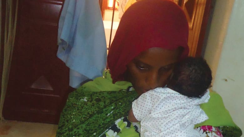 مصادر: بعد نجاتها من الإعدام .. السلطات السودانية تعيد اعتقال "المتهمة" بالردة