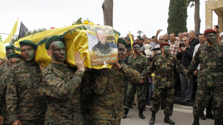 معارضون سوريون يتهمون حزب الله ببيع الأعضاء وجمع المال لتغطية حربه والحزب يرفض الرد