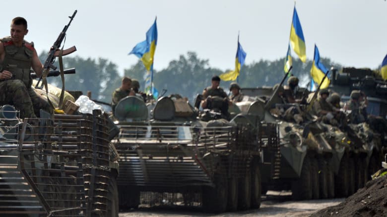 أوكرانيا تشتعل من جديد .. 19 جندي يقتلون بقصف الانفصاليين