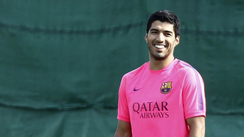 رغم العقوبة... سواريز يبدأ تدريباته مع برشلونة بمعنويات عالية
