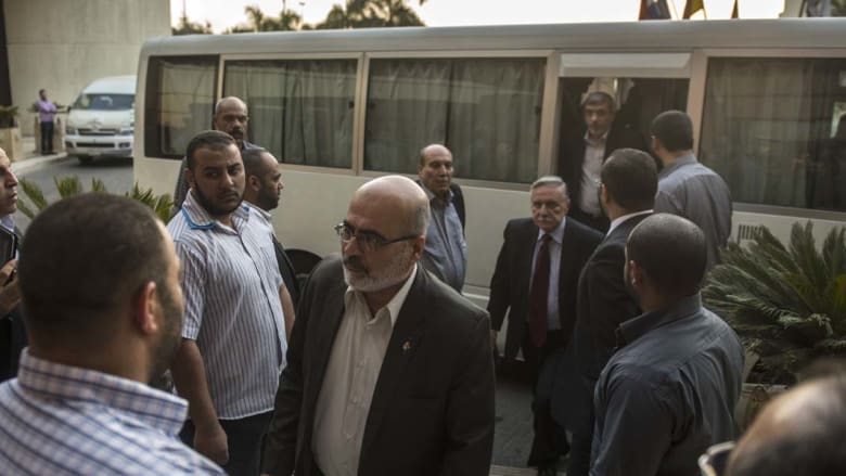 الوفدان الفلسطيني والإسرائيلي في القاهرة قبل يوم من نهاية الهدنة
