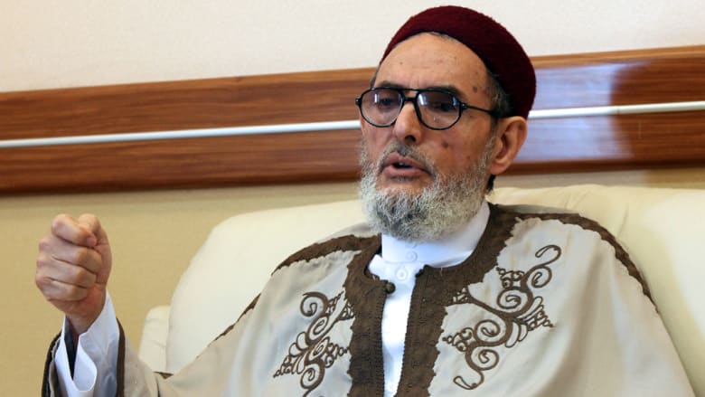 ليبيا: البرلمان يستدعي محافظ البنك المركزي والمفتي الغرياني وأنباء عن مغادرة الأخير لندن إلى قطر أو تركيا