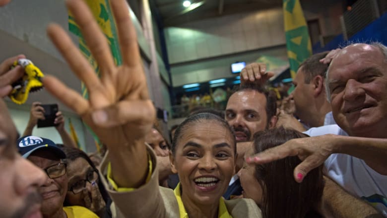 انتخابات البرازيل.. مفاجأة "الخادمة السابقة" لم تحدث وروسيف تواجه ليبراليا في جولة الإعادة