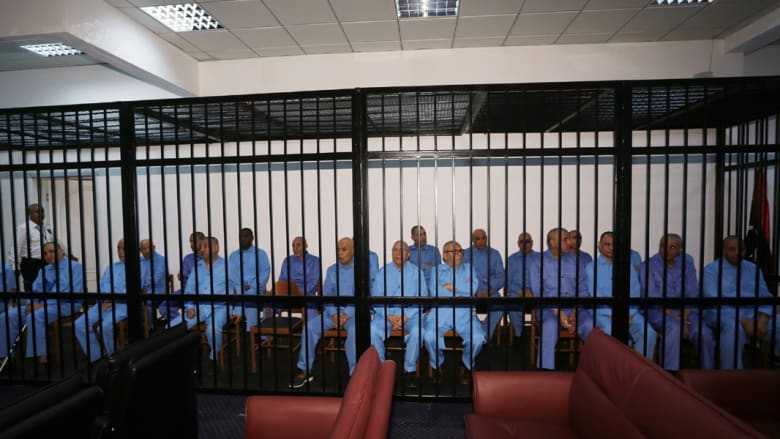 ليبيا: تأجيل محاكمة رموز نظام القذافي إلى الـ2 من نوفمبر