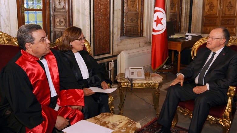انتخابات رئاسة تونس.. 4 "ثوريين" ضد 3 من "أكفاء" بن علي وقاضية وبرلسكوني العربي