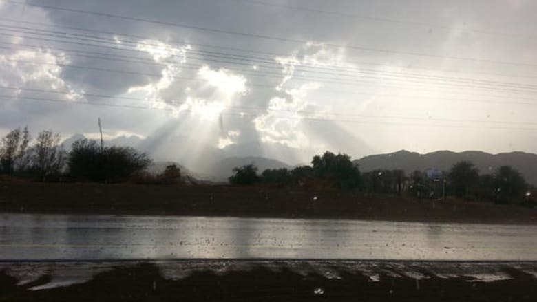 الأمطار تهطل من جديد على مناطق في السعودية من ضمنها الرياض 