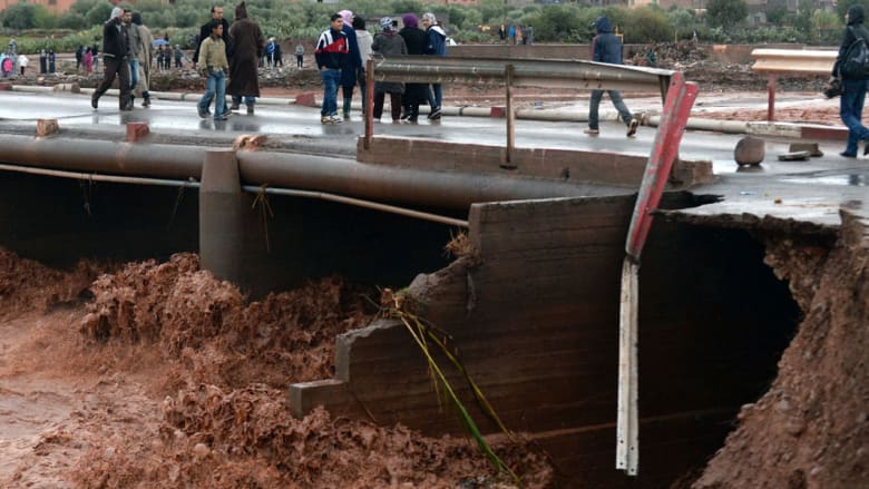 15  صورة عن الدمار في المغرب والأمطار الطوفانية تعزل مئات القرى 