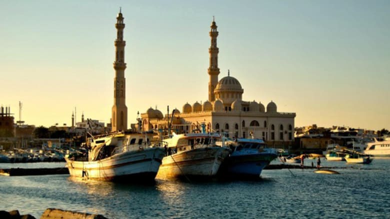 مدينة الغردقة على البحر الأحمر مصر