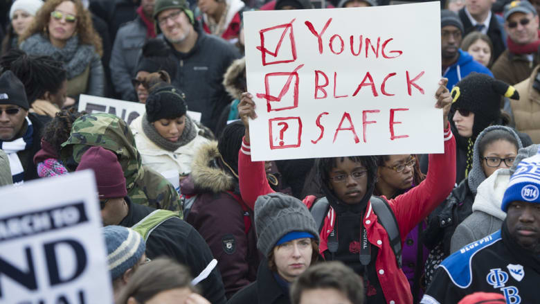 بالصور: "مليونيات غضب" بشوارع مدن أمريكا الكبرى احتجاجا على "عنصرية الشرطة" ضد السود